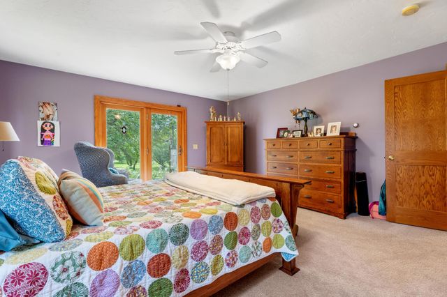 87854 State Highway 251, Austin, MN 55912