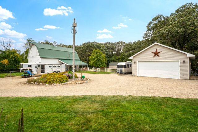 87854 State Highway 251, Austin, MN 55912