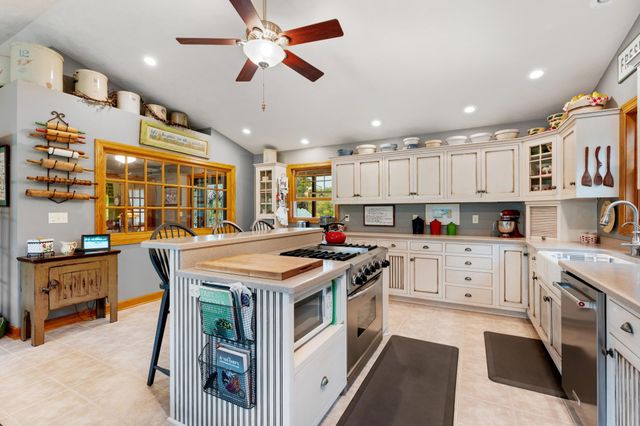87854 State Highway 251, Austin, MN 55912
