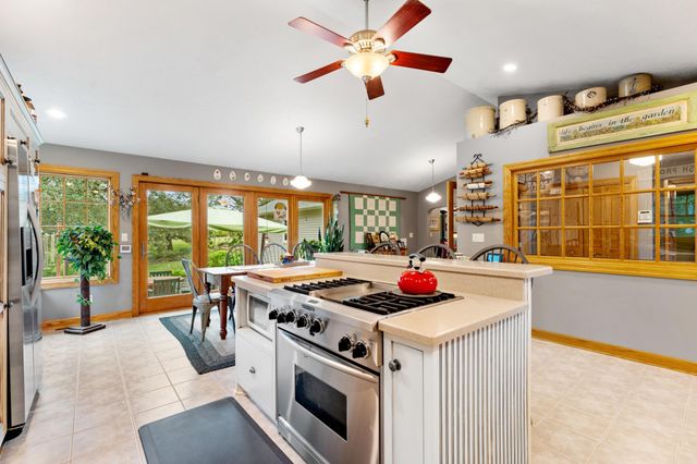 87854 State Highway 251, Austin, MN 55912