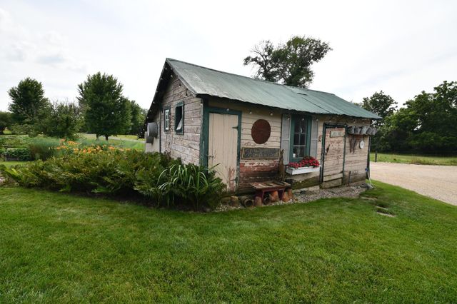 87854 State Highway 251, Austin, MN 55912