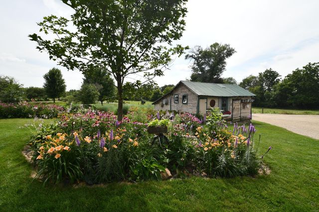 87854 State Highway 251, Austin, MN 55912