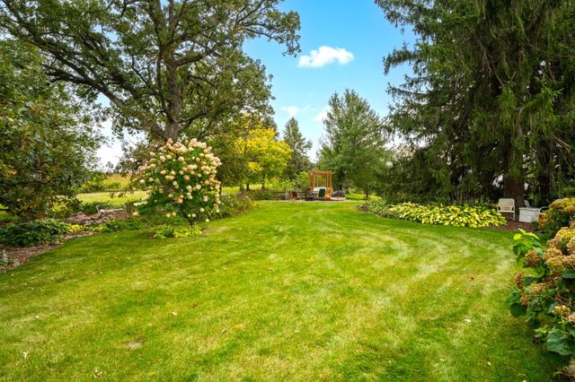 87854 State Highway 251, Austin, MN 55912