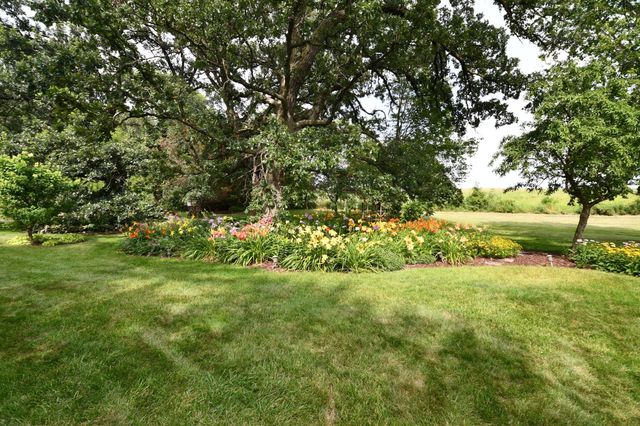 87854 State Highway 251, Austin, MN 55912