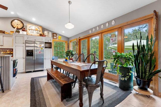 87854 State Highway 251, Austin, MN 55912