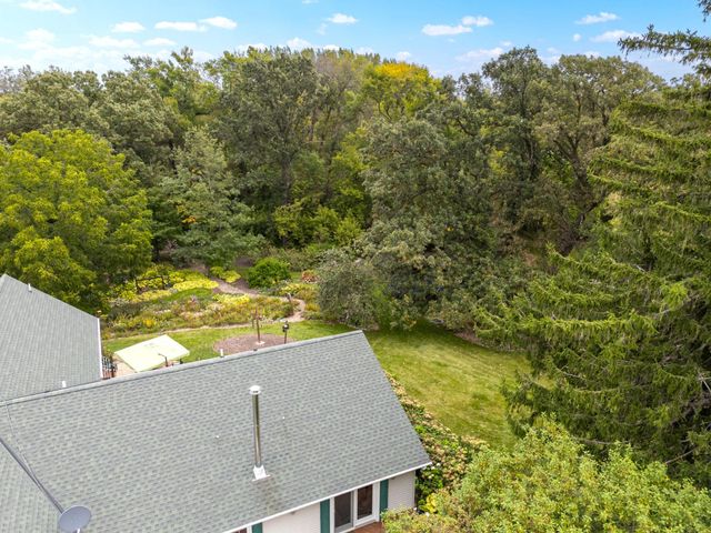 87854 State Highway 251, Austin, MN 55912