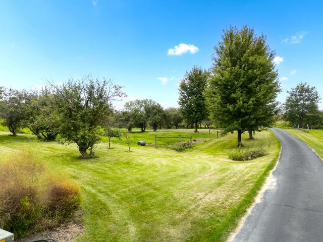 87854 State Highway 251, Austin, MN 55912