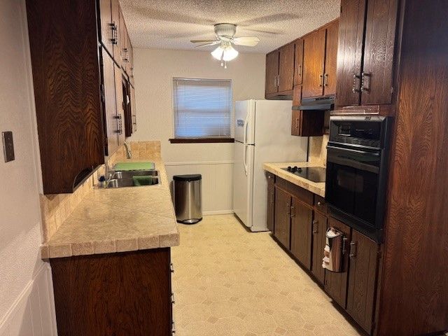 1825 SCHUMAC, Bedford, TX 76022