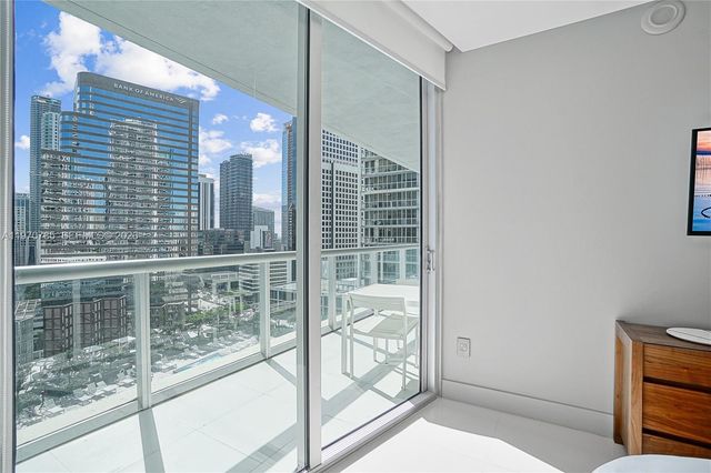475 Brickell Ave 1913, Miami, FL 33131