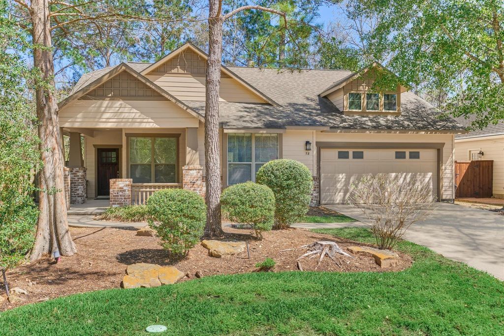 78 Douvaine Court, The Woodlands, TX 77382