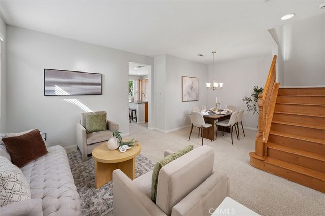 19345 Laroda Lane, Saugus, CA 91350