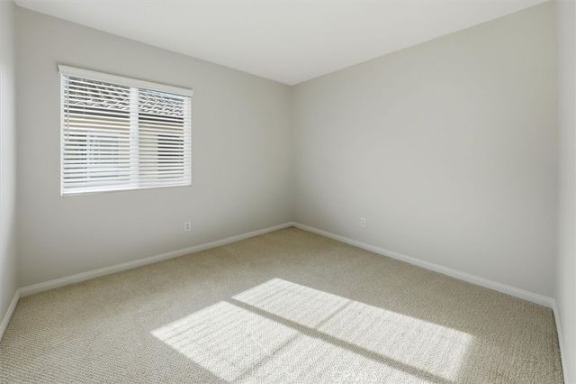 19345 Laroda Lane, Saugus, CA 91350