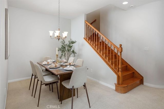 19345 Laroda Lane, Saugus, CA 91350