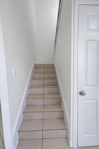 4581 Holly Lake Drive, Lake Worth, FL 33463