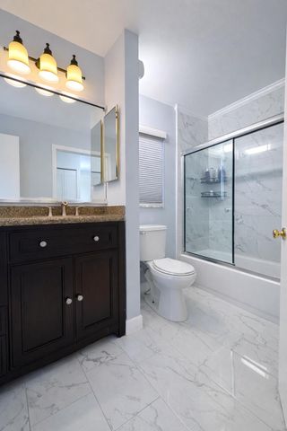 4581 Holly Lake Drive, Lake Worth, FL 33463