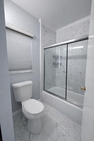 4581 Holly Lake Drive, Lake Worth, FL 33463