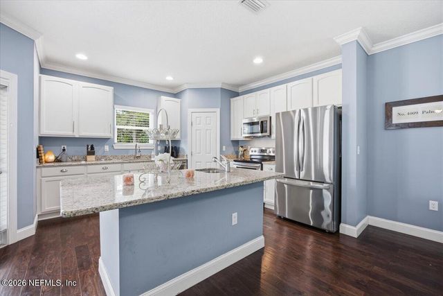 4009 PALM Way, Jacksonville Beach, FL 32250