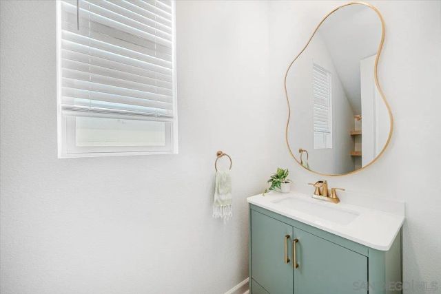 691 Westbrook Loop, San Marcos, CA 92078