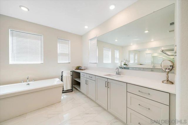 691 Westbrook Loop, San Marcos, CA 92078