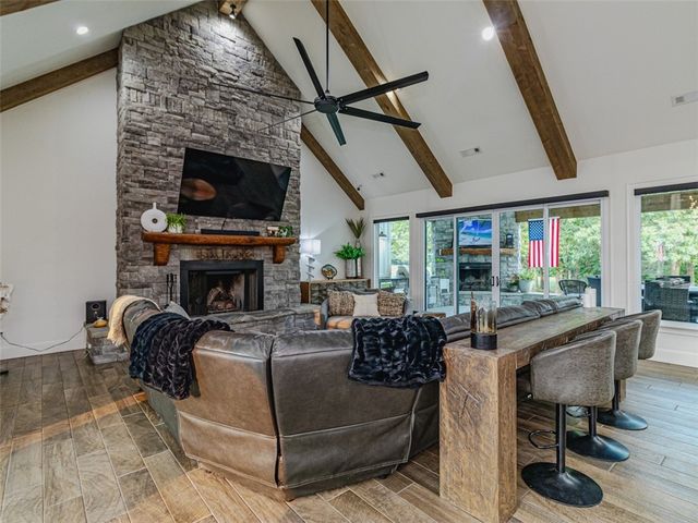 12188 Bedrock Lane, Bentonville, AR 72712