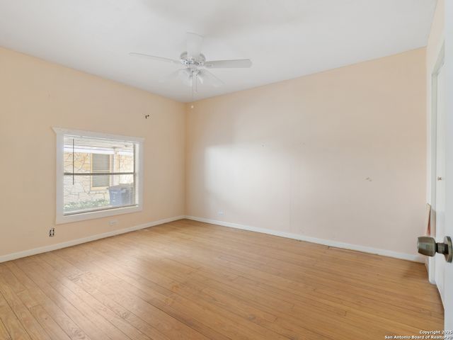 219 Thorain, San Antonio, TX 78212