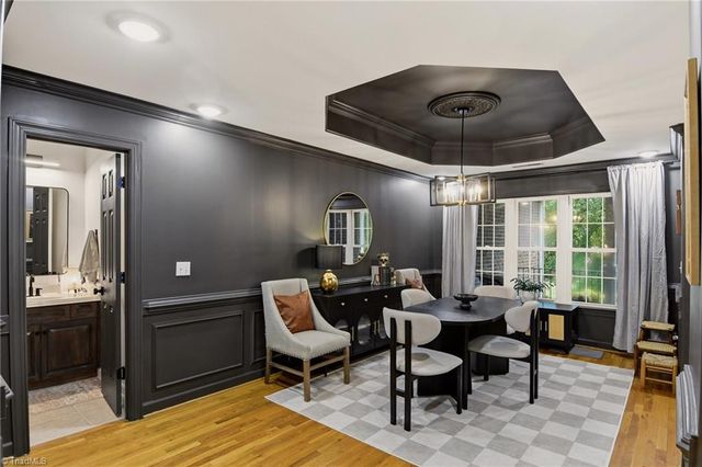 138 Montauk Court, Clemmons, NC 27012