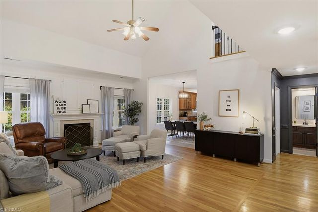 138 Montauk Court, Clemmons, NC 27012