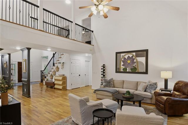 138 Montauk Court, Clemmons, NC 27012
