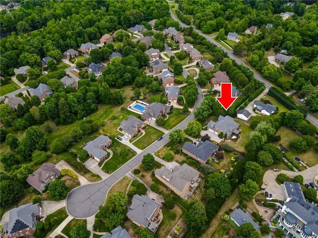 138 Montauk Court, Clemmons, NC 27012