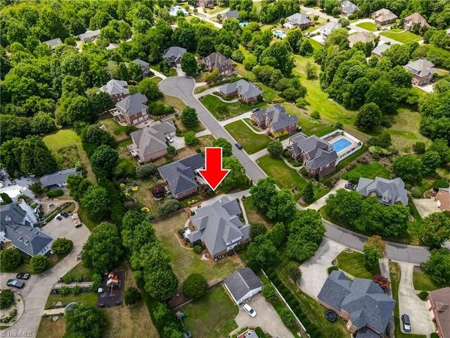 138 Montauk Court, Clemmons, NC 27012