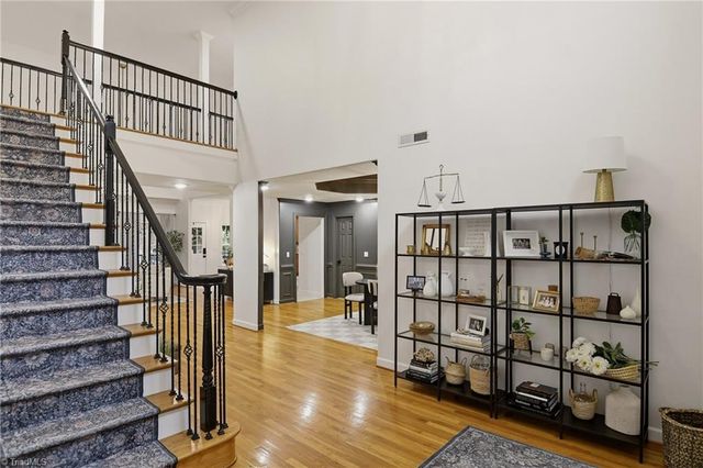 138 Montauk Court, Clemmons, NC 27012