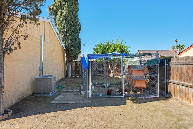 728 Malibu Street, Hemet, CA 92543