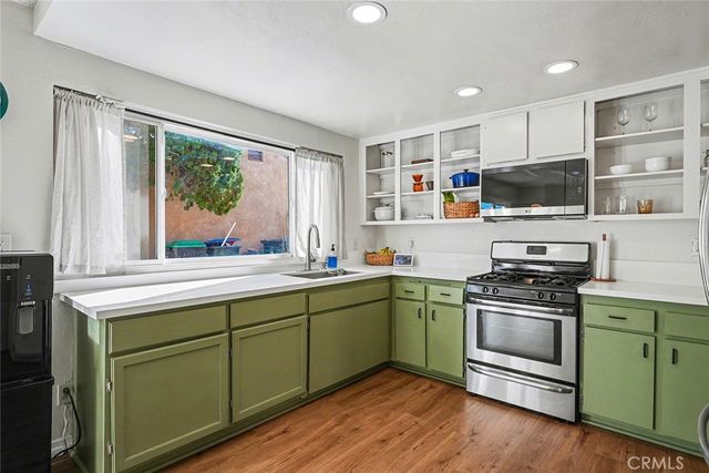 728 Malibu Street, Hemet, CA 92543