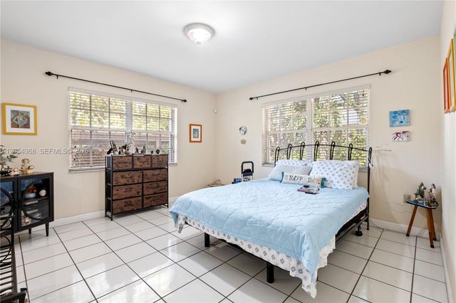 3640 SW 16th Street, Miami, FL 33145