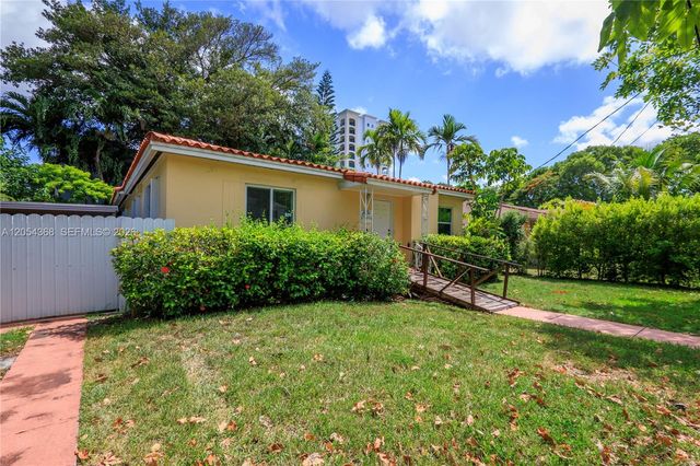 3640 SW 16th Street, Miami, FL 33145