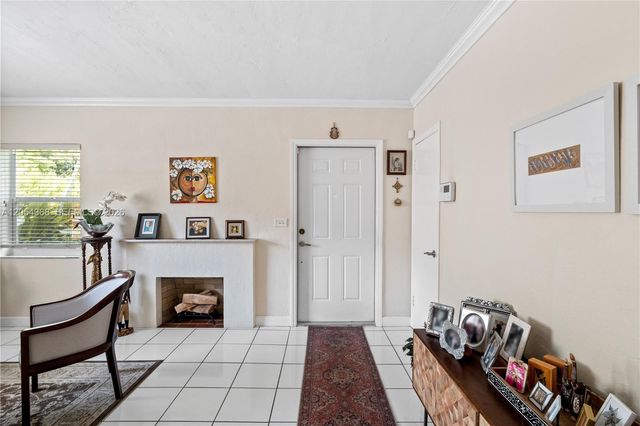 3640 SW 16th Street, Miami, FL 33145