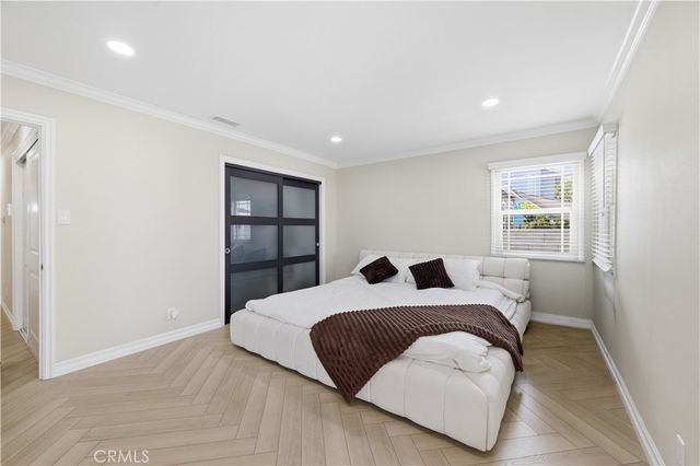 4809 Falcon Avenue, Long Beach, CA 90807