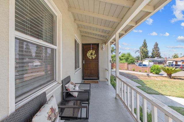 723 N Lourae Avenue, Reedley, CA 93654