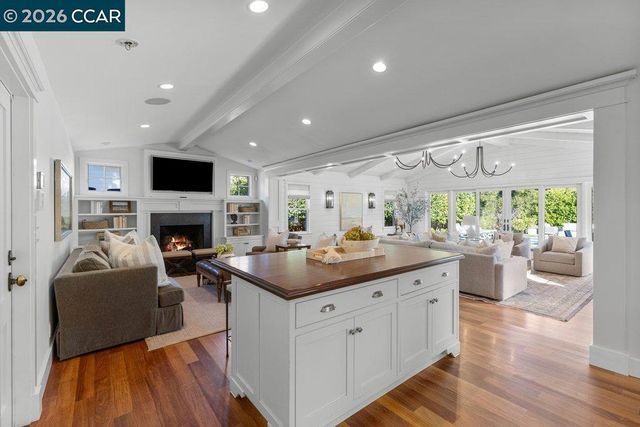 586 Bradford Pl, Danville, CA 94526