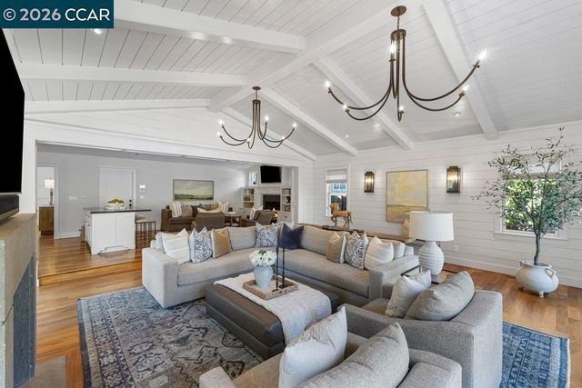 586 Bradford Pl, Danville, CA 94526