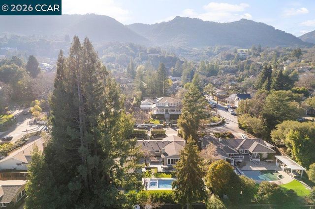 586 Bradford Pl, Danville, CA 94526