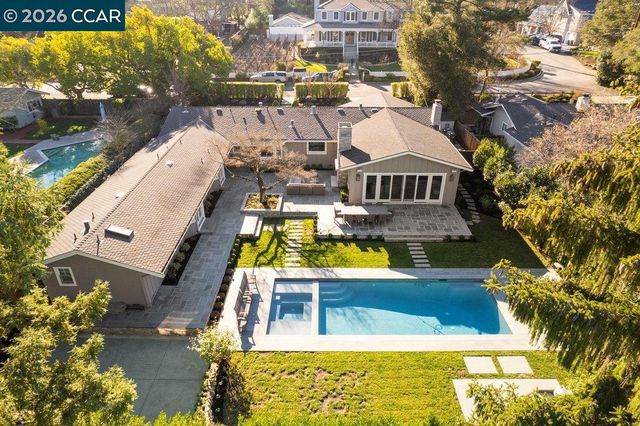 586 Bradford Pl, Danville, CA 94526