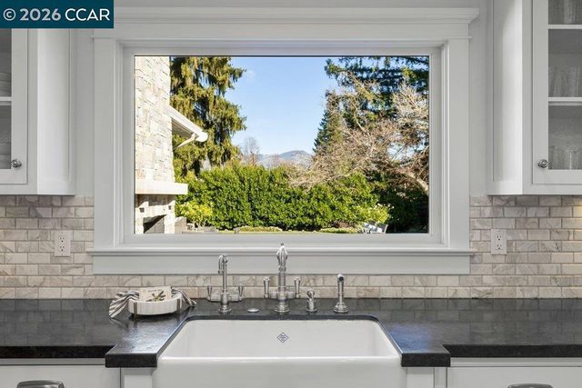 586 Bradford Pl, Danville, CA 94526