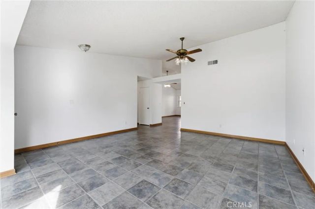3329 W Avenue J3, Lancaster, CA 93536