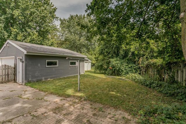 326 S SUMMIT STREET, Appleton, WI 54914