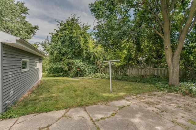 326 S SUMMIT STREET, Appleton, WI 54914