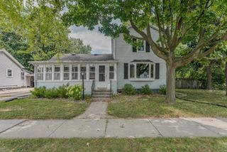 326 S SUMMIT STREET, Appleton, WI 54914