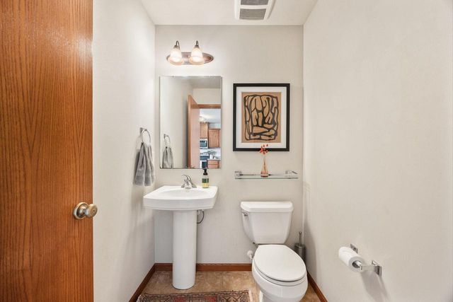 552 Apollo Way, Madison, WI 53718