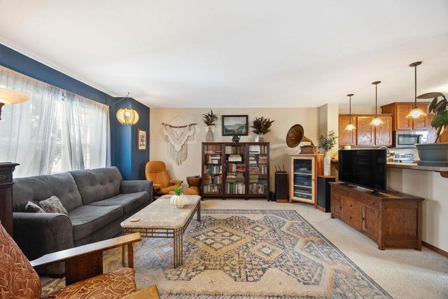 552 Apollo Way, Madison, WI 53718