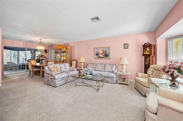 9625 OAKWOOD HILLS COURT, New Port Richey, FL 34655